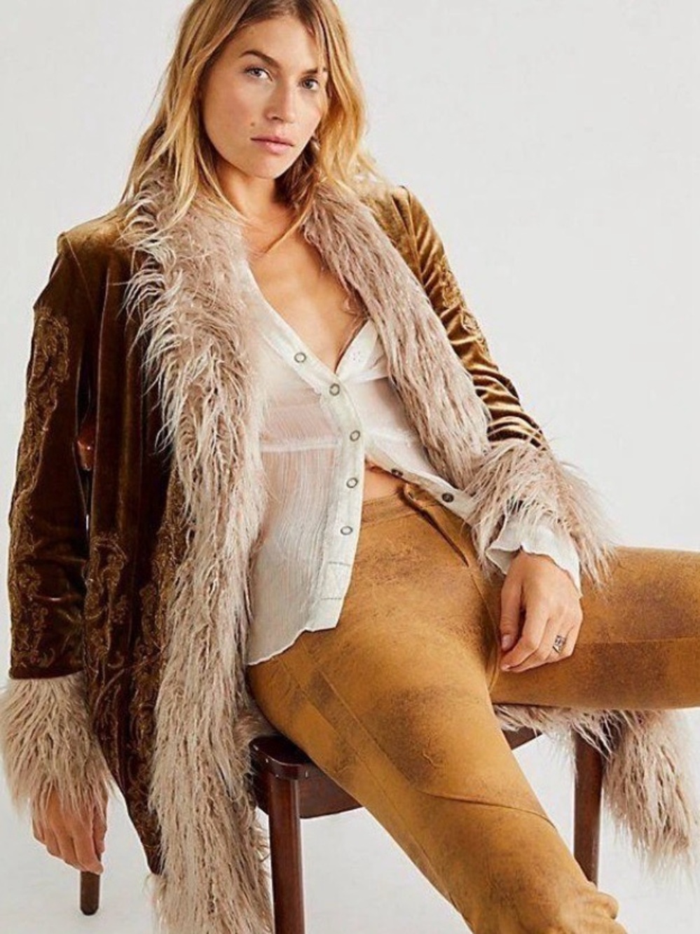 Sold out!!
Free People Moon Glow Faux Fur
Penny lane Coat Gold XL